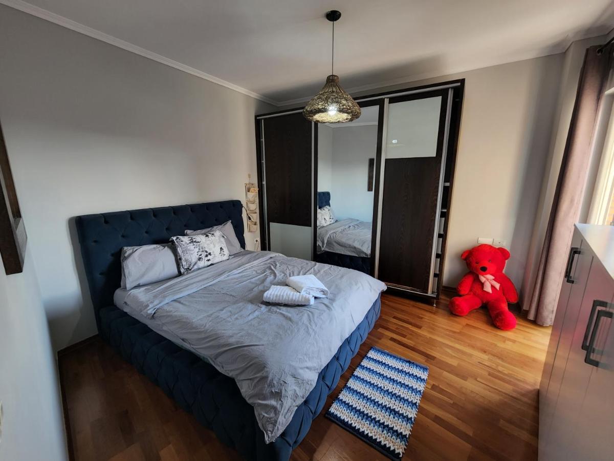 Kalpazo Home Skanderbeg Square Тирана Экстерьер фото