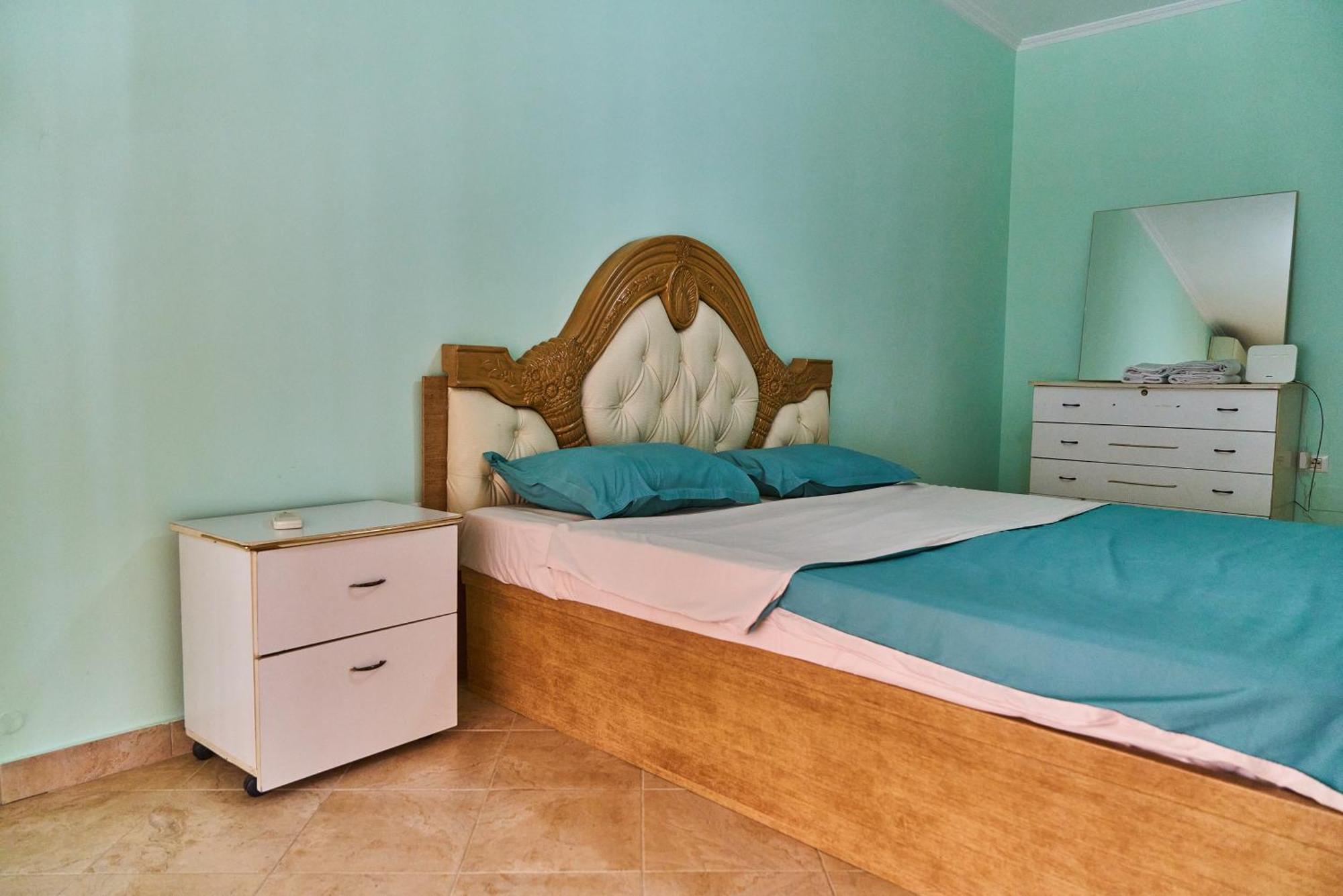 Kalpazo Home Skanderbeg Square Тирана Экстерьер фото