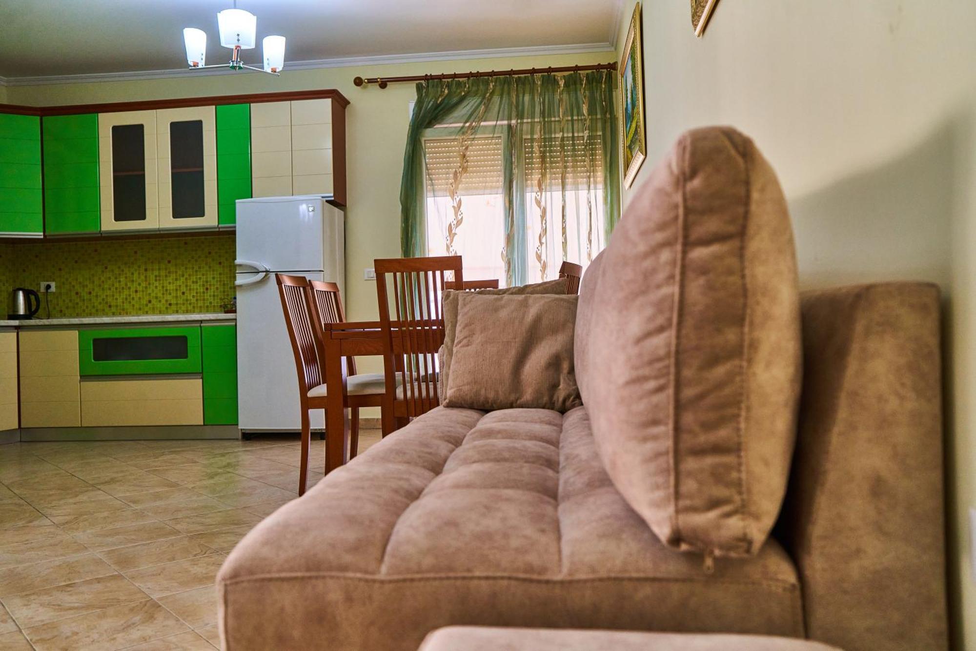 Kalpazo Home Skanderbeg Square Тирана Экстерьер фото