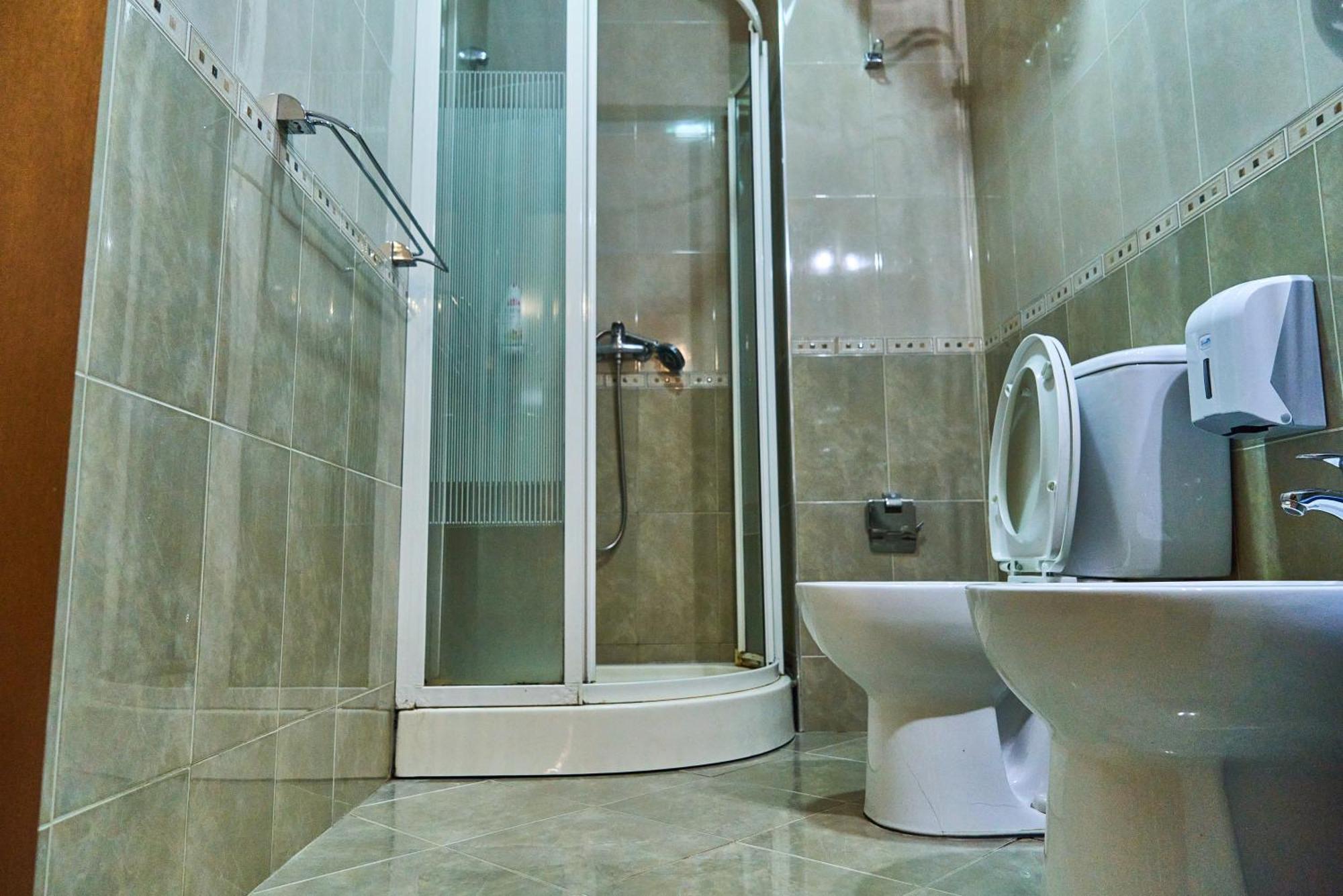 Kalpazo Home Skanderbeg Square Тирана Экстерьер фото