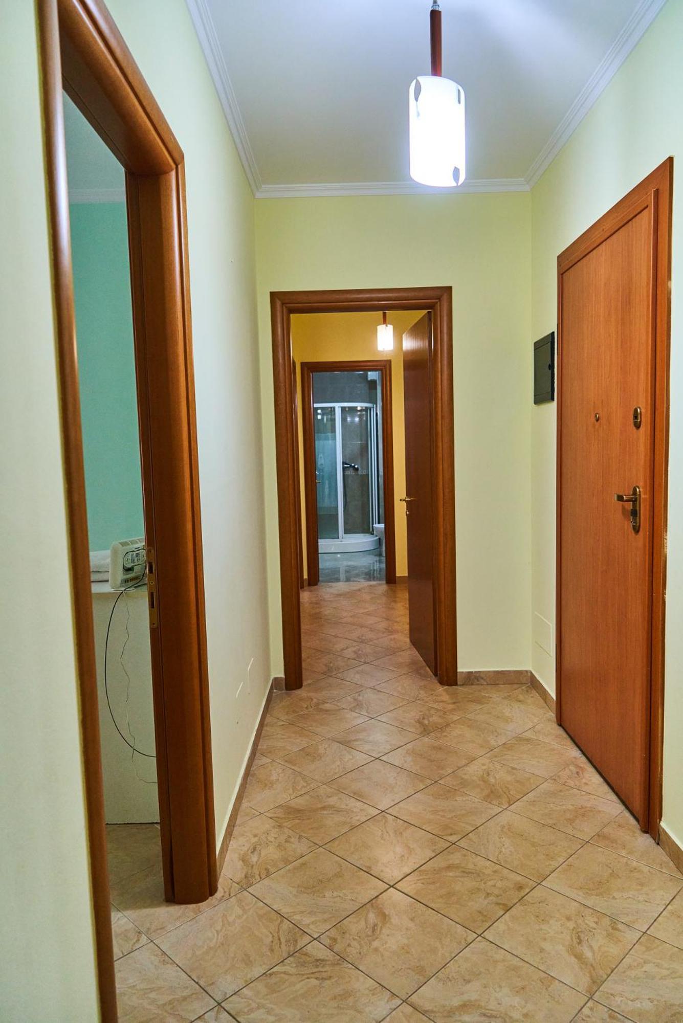 Kalpazo Home Skanderbeg Square Тирана Экстерьер фото