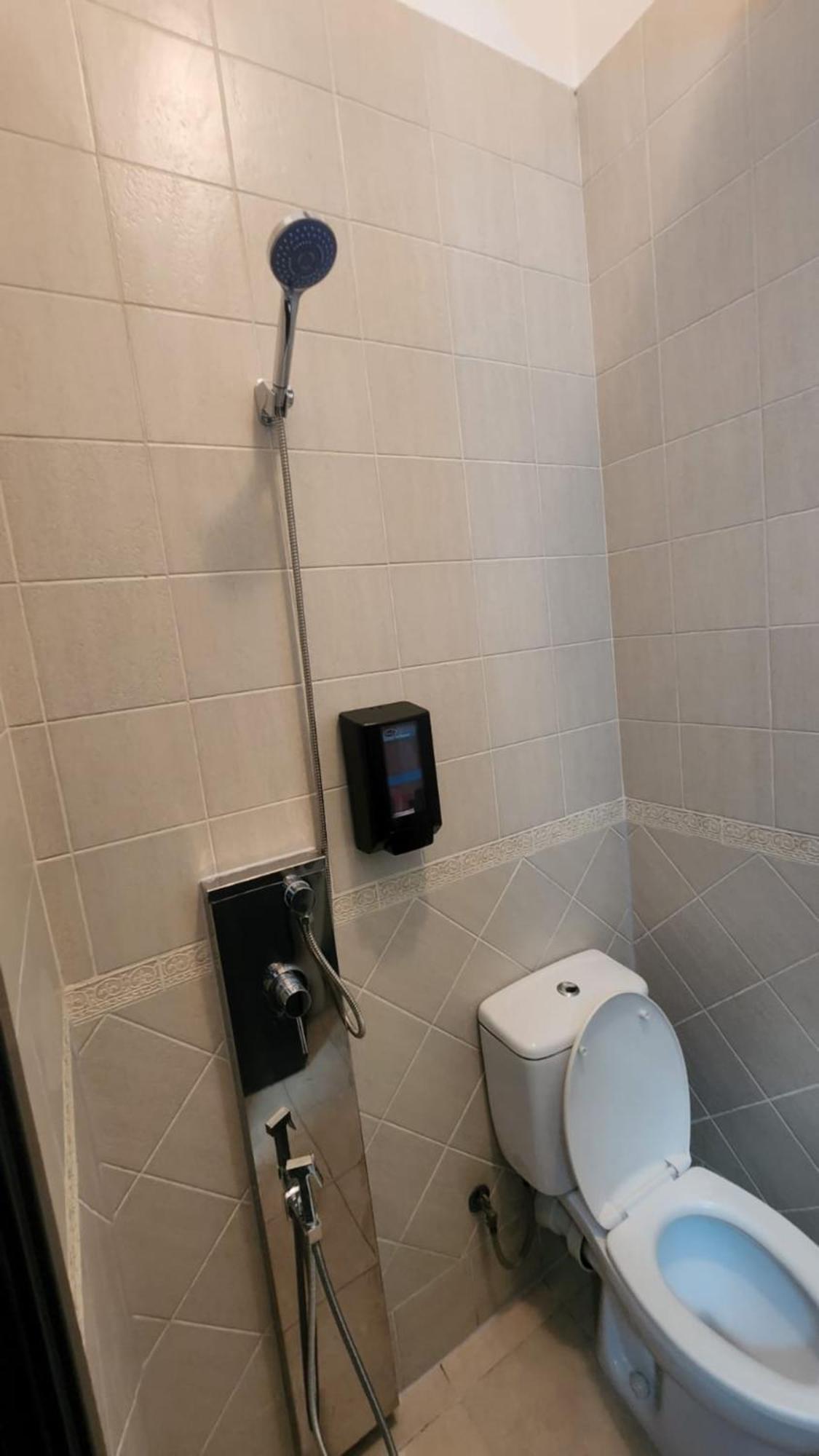 Kalpazo Home Skanderbeg Square Тирана Экстерьер фото